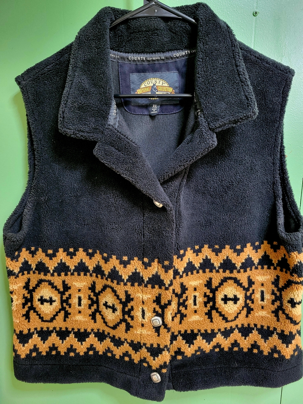 Black & Tan Patterned Fleece Vest